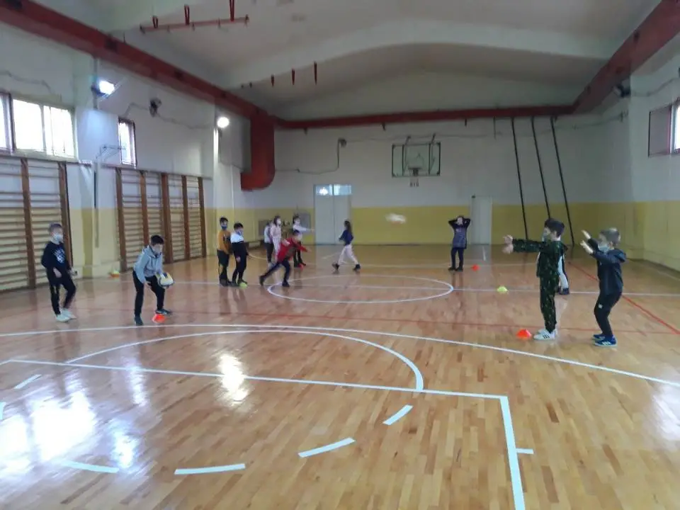 vezhbame sportuvame i se zabavuvame 12 02 2021 1 9da