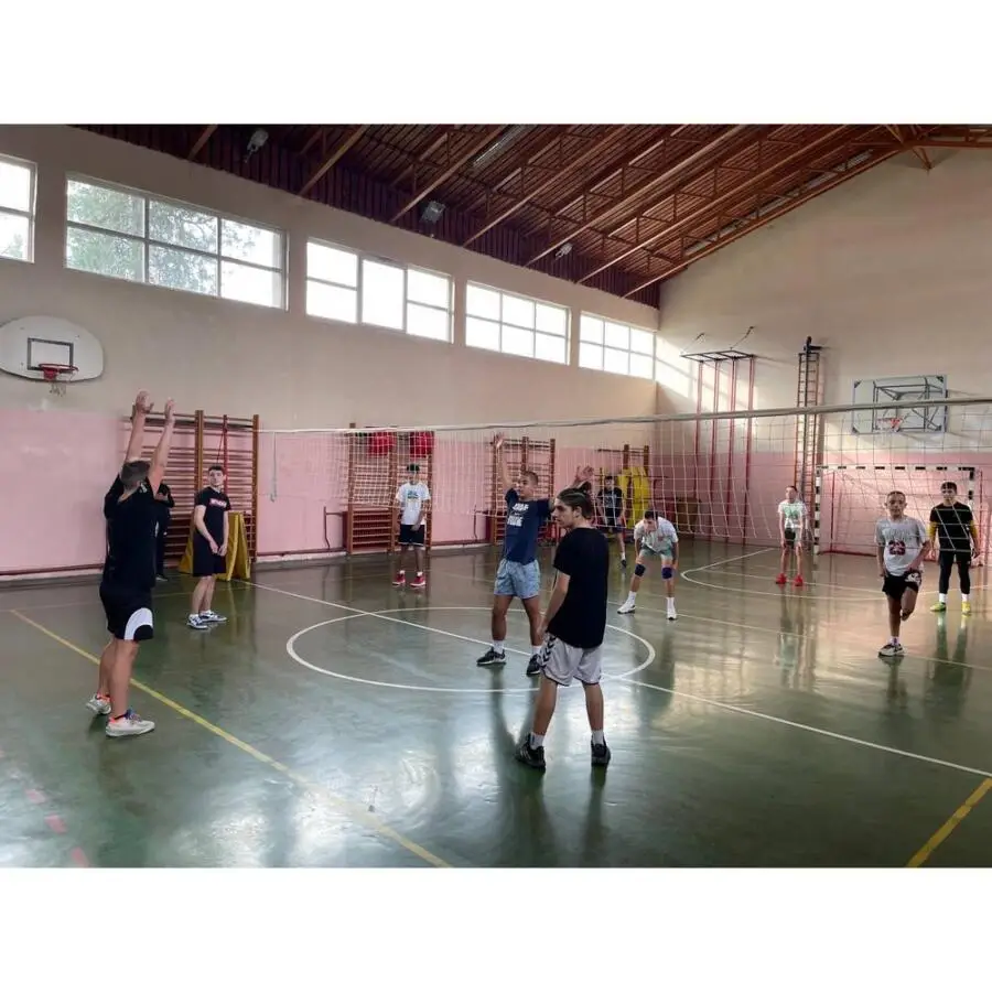 Меѓуопштински натпревар во одбојка