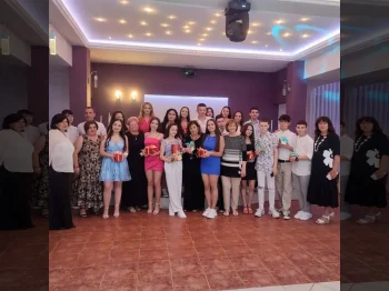 Uchenici so kontinuiran odlichen uspeh 1