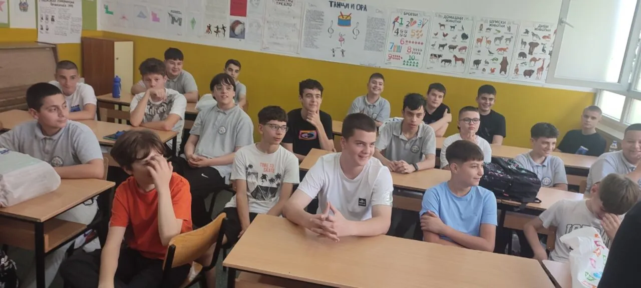 Соработка со родители Предавање: „Раст и развој“